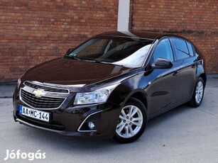 Chevrolet Cruze 1.4t Ltz Plus Barna Metál-Navi-...