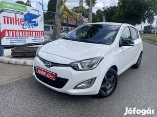 Hyundai I20 1.25 Color limited edition KM. Gara...