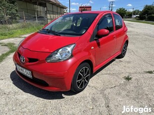 Toyota Aygo 1.0 Plusz AC 141000 KM