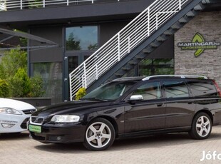 Volvo V70 2.5 R Black Stone ++ az Ikon !! Maxim...