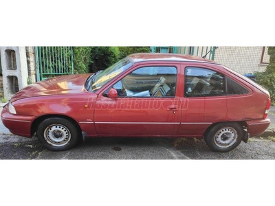 DAEWOO NEXIA 1.5i GL