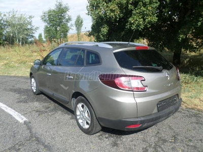 RENAULT MEGANE Grandtour 1.4 TCe Dynamique