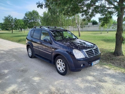 SSANGYONG REXTON 2.7 270 XVT Premium (Automata) Friss műszaki!