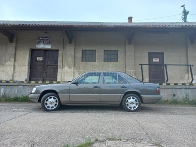 MERCEDES-BENZ E 250 D