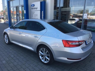 SKODA SUPERB 2.0 TDi SCR Style 86000 KM! Garancia!