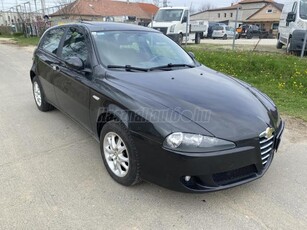 ALFA ROMEO 147 1.9 JTD Distinctive