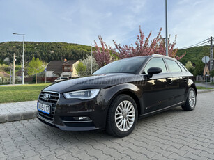 AUDI A3 Sportback 1.4 TFSI Ambition