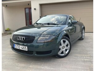 AUDI TT Roadster 1.8 T KÉT KULCS.ZÖLD BELSŐ