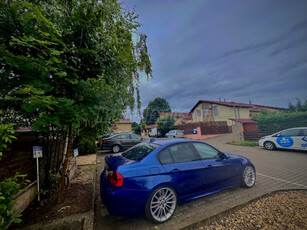 BMW 330d