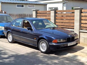 BMW 5-ÖS SOROZAT 540i (Automata)