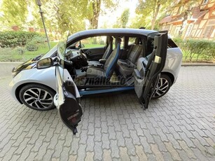 BMW I3 REX (Automata) végig szervízelt (gyári) Navigáció. Harman Kardon. LED. Ülésfűtés. Radar