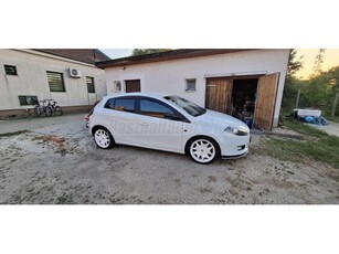 FIAT BRAVO 1.4 T-Jet Dynamic