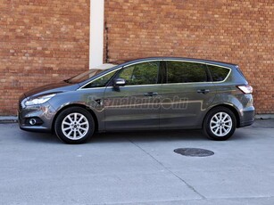 FORD S-MAX 2.0 TDCi Titanium Powershift NAVI-SÁVTARTÓ-KOCCANÁSGÁTLÓ-AUTOMATA PARKOLÁS-ÜLÉSFŰTÉS-KORMÁNYVÁLTÓ-RADAR-WIFI