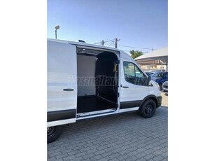 FORD TRANSIT 2.0 TDCi 350 MWB Trend