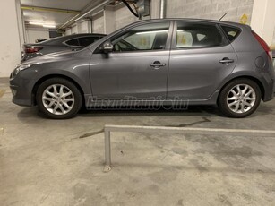 HYUNDAI I30 1.4 DOHC Classic