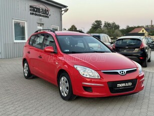 HYUNDAI I30 CW 1.6 DOHC Comfort PLUS USB/KLIMA/SZ.KÖNYV/V.HOROG