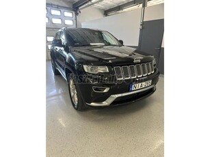 JEEP GRAND CHEROKEE 3.0 V6 CRD Summit (Automata) M.O.-i./PANO/VEZ.TÁM./ÜLÉSHŰTÉS/SZÓRAKOZTATÓ CSOMAG HÁTUL