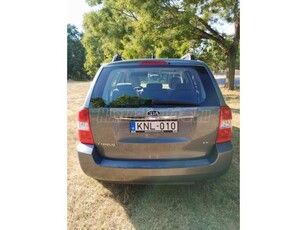 KIA CARNIVAL 2.9 CRDi EX (Automata) (7 személyes ) EX