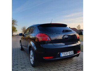 KIA PRO CEE'D 1.6 CRDi 90 LE