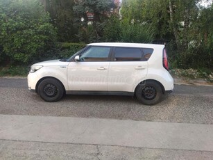 KIA SOUL EV CVT