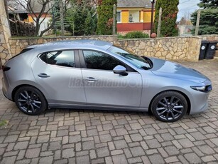 MAZDA 3 Hatchback 2.0 e-Skyactiv