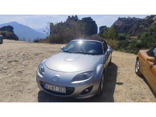 MAZDA MX-5 2.0i 16V Revolution