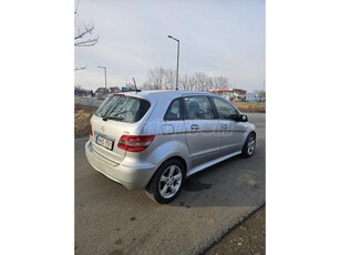 MERCEDES-BENZ B 180 CDI