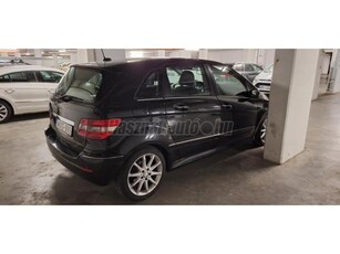 MERCEDES-BENZ B 200 CDI