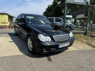 MERCEDES-BENZ C-OSZTÁLY C 180 Kompressor Classic 6 hónap garancia! Újszerű! Költségmentes!