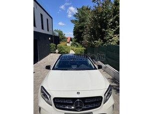 MERCEDES-BENZ GLA 200 d AMG Sport 4M 7G-DCT CARPLAY PANORÁMA TETŐ LED HOLTTÉR 4MATIC