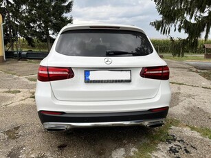 MERCEDES-BENZ GLC 250 4Matic 9G-TRONIC