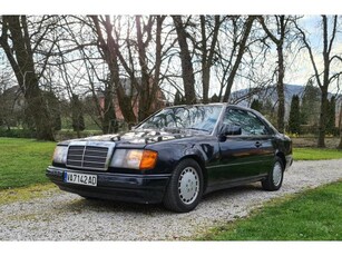 MERCEDES-BENZ W 124