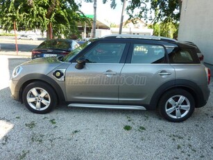 MINI COUNTRYMAN 1.5 Cooper ALL4 (Automata) PLUGIN-HYBRID! MEGKÍMÉLT GYÁRI ÁLLAPOT! 1KÉZBŐL!