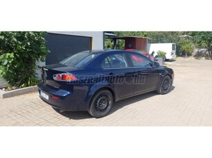 MITSUBISHI LANCER 1.6 Invite