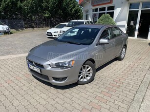 MITSUBISHI LANCER 1.6 Invite Magyarországi.végig vezetett szervizkönyv