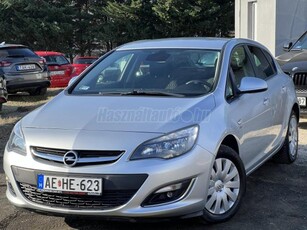 OPEL ASTRA J 1.4 T Active Navigáció/ Ülésfűtés