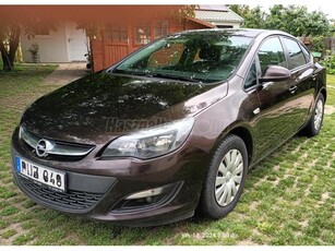 OPEL ASTRA J Sedan 1.6 Enjoy (Automata) EURO6