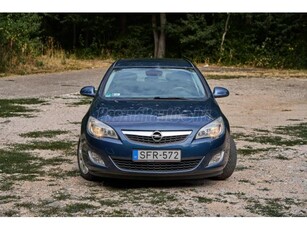 OPEL ASTRA J Sports Tourer 1.4 T Enjoy