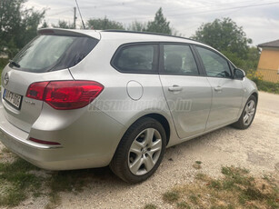 OPEL ASTRA J Sports Tourer 1.7 CDTI EcoFLEX Start-Stop Cosmo