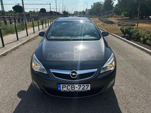 OPEL ASTRA Sports Tourer 1.4 T Essentia