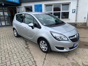 OPEL MERIVA B 1.4 Drive MAGYAR.FORG. ELSŐ TULAJ. VEZETETT SZERVIZKÖNY