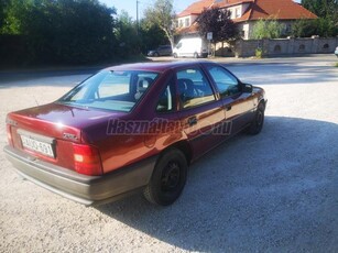 OPEL VECTRA A 1.6 GL