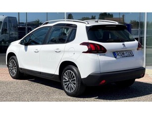 PEUGEOT 2008 1.2 PureTech Allure