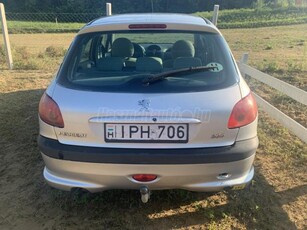 PEUGEOT 206 1.1 Husky