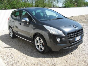 PEUGEOT 3008 2.0 HDi Premium Pack