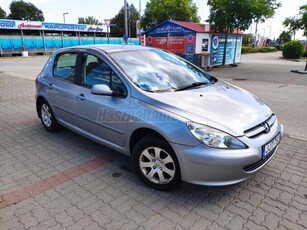 PEUGEOT 307 1.4 16V X-Design