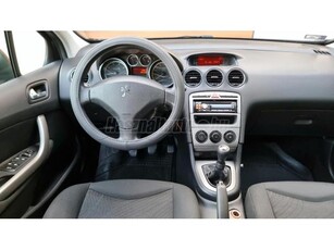 PEUGEOT 308 1.4 VTi Confort 125e!! Km Klíma Friss vizsga 5ajtós