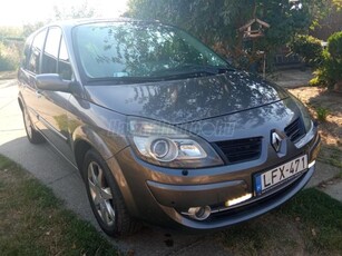 RENAULT GRAND SCENIC Scénic 2.0 dCi Monaco Nyitható dupla panorámatető. 7 személyes