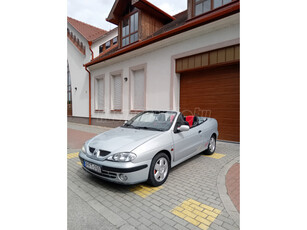 RENAULT MEGANE Cabrio 1.6 16V Expression