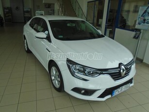 RENAULT MEGANE GrandCoupé 1.5 dCi Zen EDC MO -I / SZERV. KÖNYV / ÁFÁS !